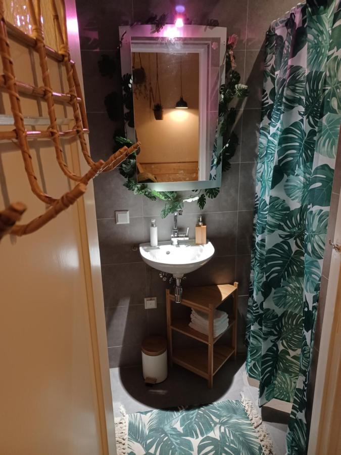 Apartment 75m2 Indoor Glamping Scheveningen